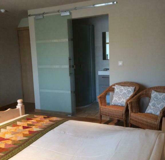 标准间, B&b Wisteria