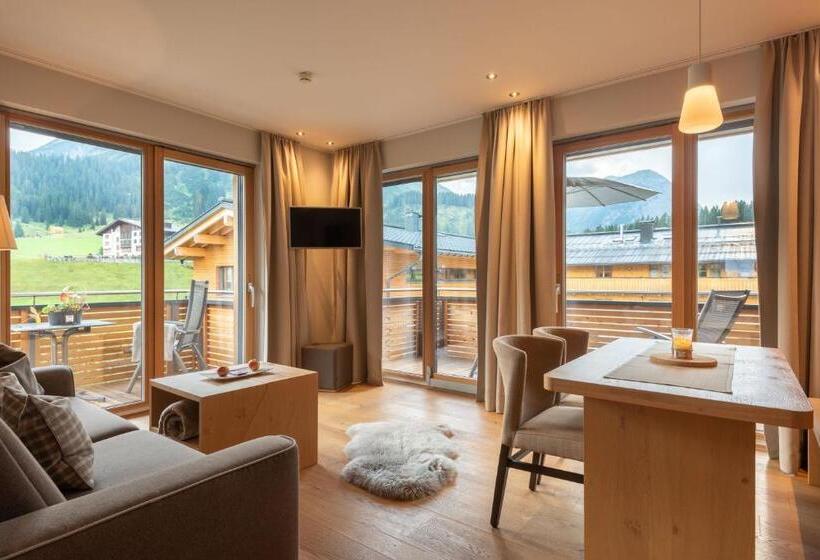 Апартаменты Comfort 2 Спальни, Mats Lech Alpenquartier