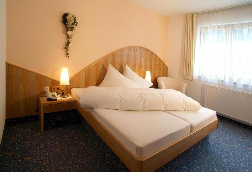 Номер Стандарт, Quality Hosts Arlberg   Hotel Goldenes Kreuz B&b