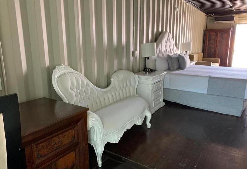 Suite Llit King, Container Inn Hotel Aeropuerto