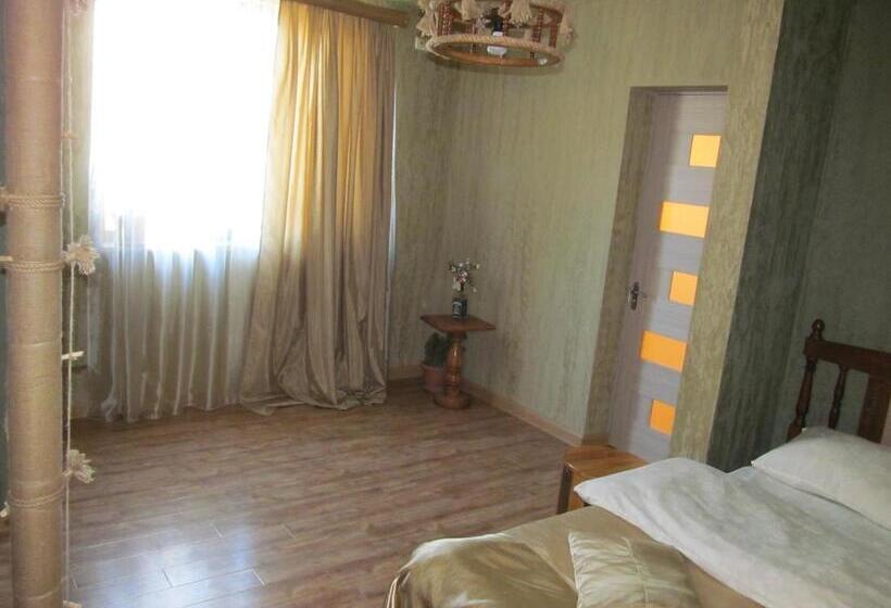 Номер Стандарт, Artsiv Guesthouse
