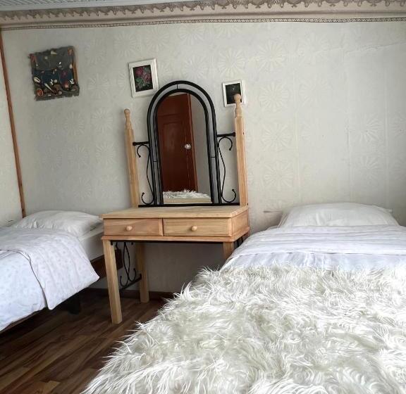 Студио Стандарт с Видом, Artsiv Guesthouse