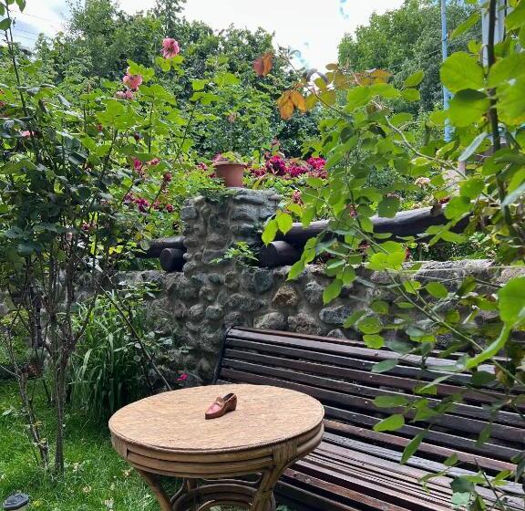 Номер Стандарт, Artsiv Guesthouse