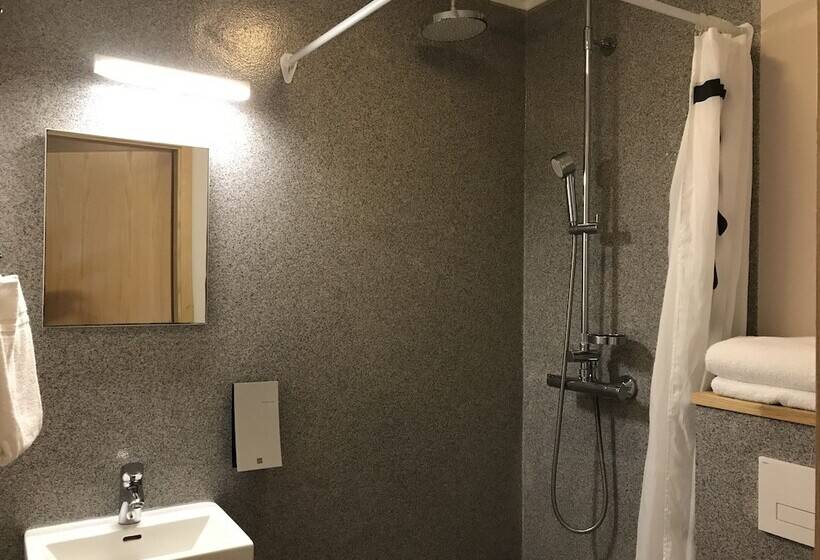 اتاق استاندارد یک نفره, Hvammstangi Guesthouse