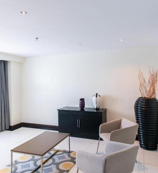 سوئیت پرزیدنت, Acacia Premier