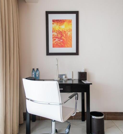 اتاق استاندارد با تخت بزرگ, Acacia Premier