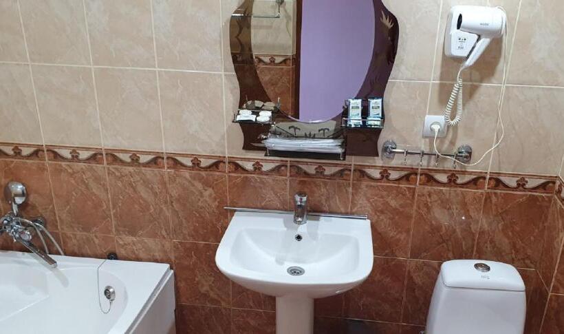 Семейный Номер, Odzun