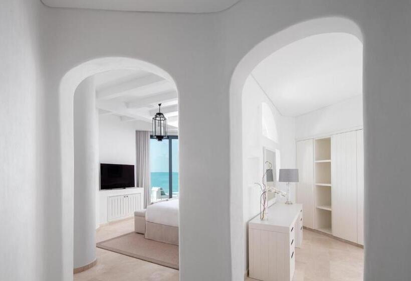 اتاق استاندارد با چشم‌انداز دریا, Anantara Santorini Abu Dhabi Retreat Adults Only