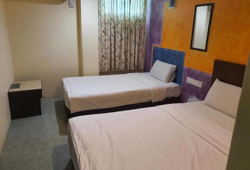 Quarto Familiar, Avaria Boutique
