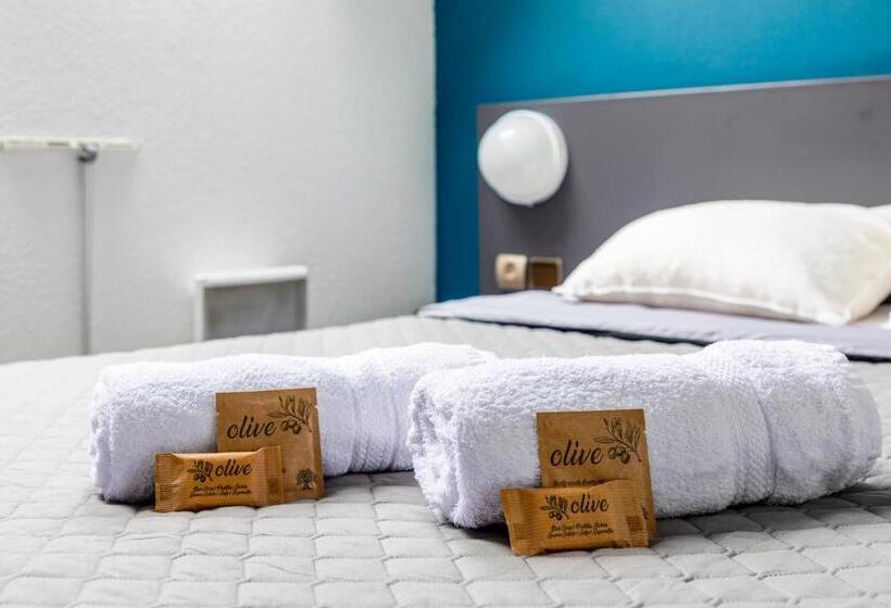 Номер Стандарт Трехместный, Hôtel La Nonette Asterix, Cdg Airport & Paris Centre