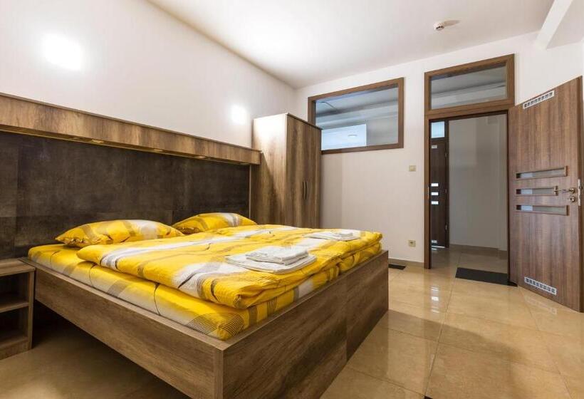 آپارتمان 1 خوابه, Napfény Panzió és Rendezvényház