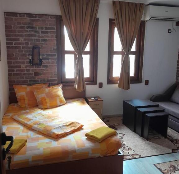 Quarto standard, Mario Complex