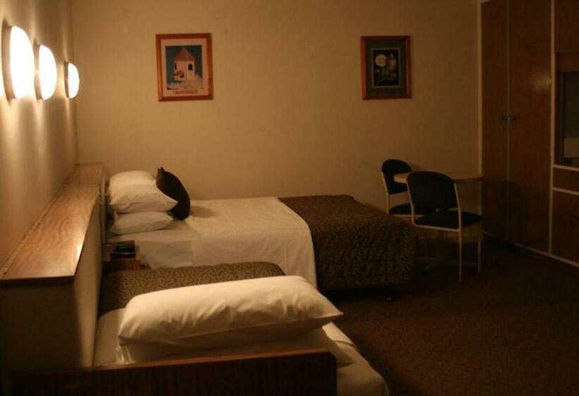 스탠다드 룸, Burkes Hotel Motel