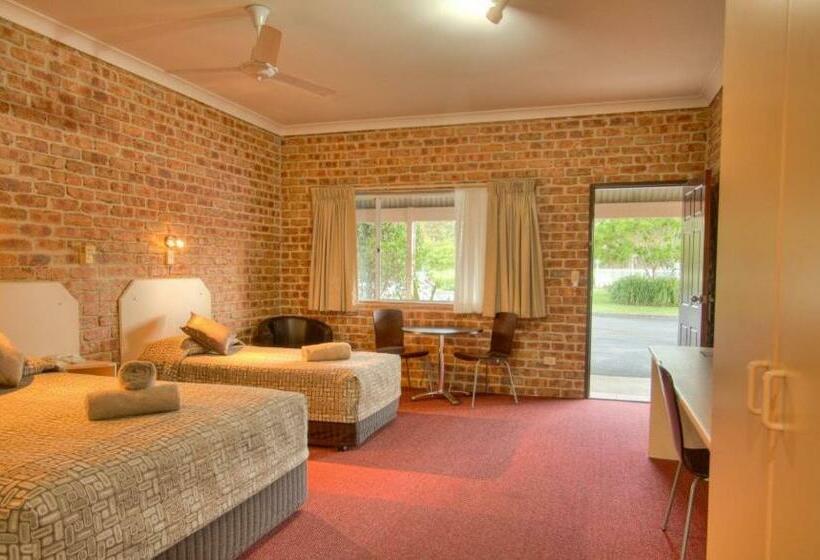 Номер Стандарт, Gloucester Country Lodge