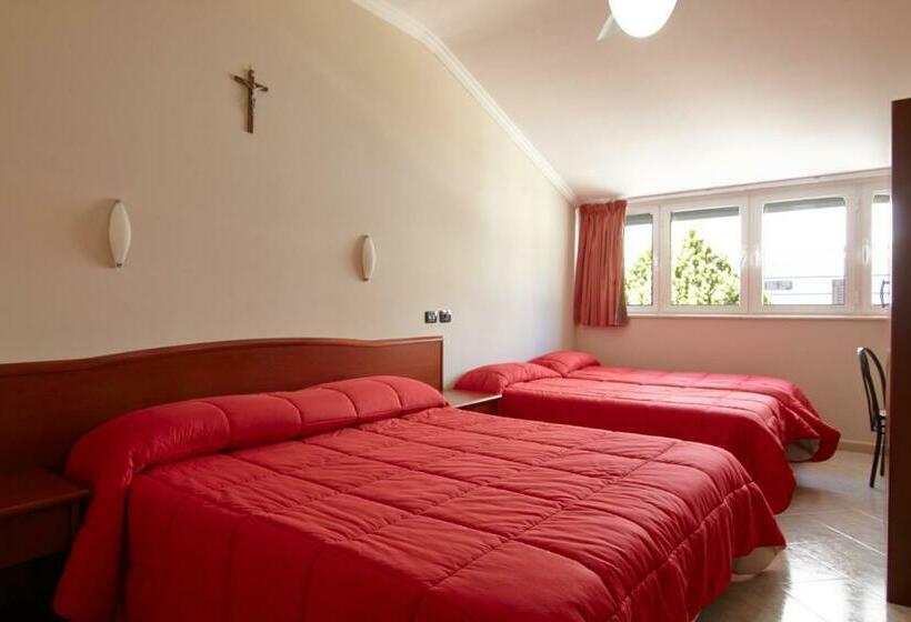 Четырехместный Номер Economy, Albergo Villa Bianca