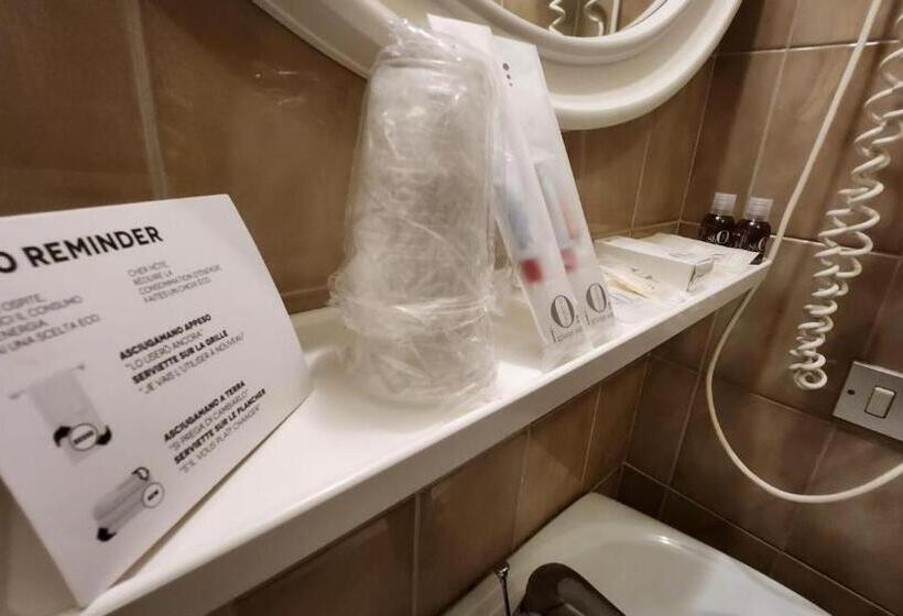 اتاق استاندارد یک نفره, Inter Hotel B&b