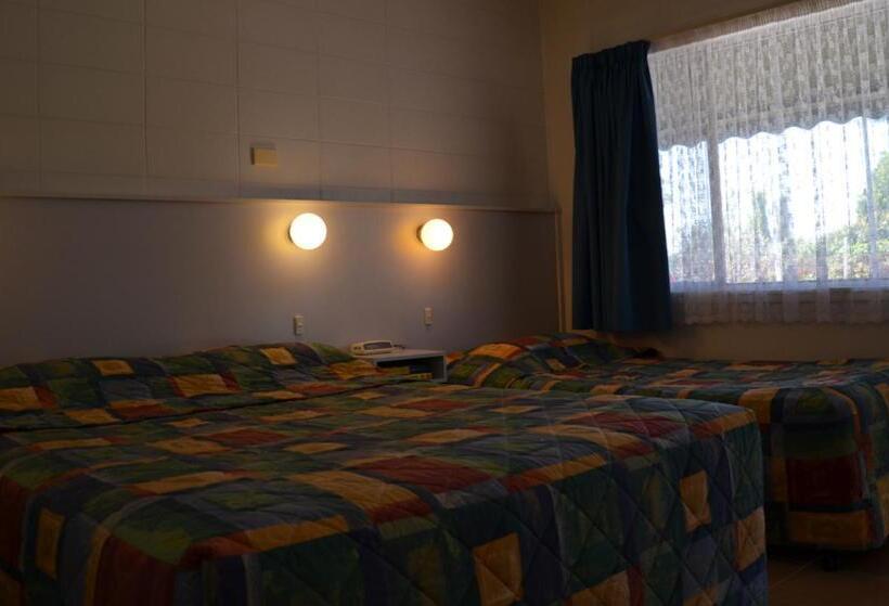 Номер Стандарт, Tweed River Motel