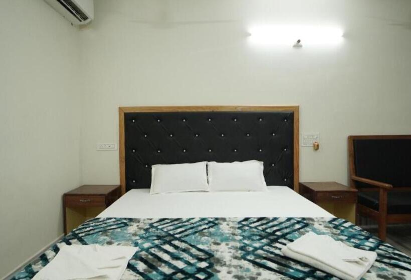 Номер Deluxe Вид на Море, Tarangamala On Beach