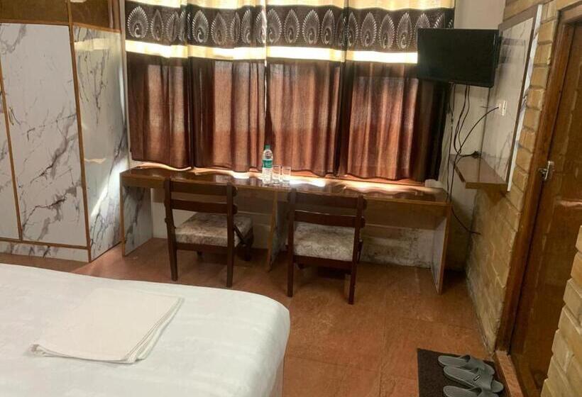 디럭스 룸, Sita Inn