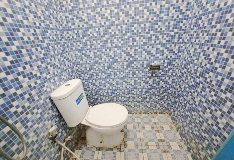 이코노미 룸, Oyo 93870 Damai Guest House Cirebon