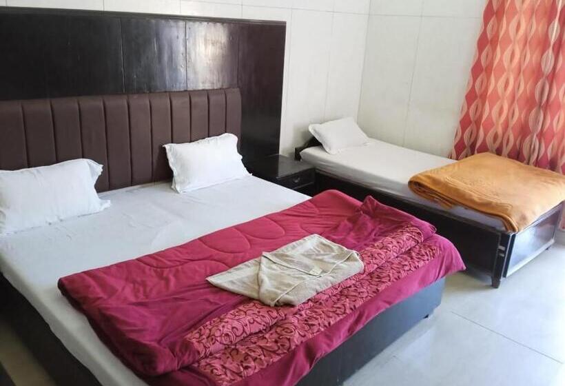 Номер Deluxe, Sun View Chamba   Best Hotel In Chamba Tehri Garhwal