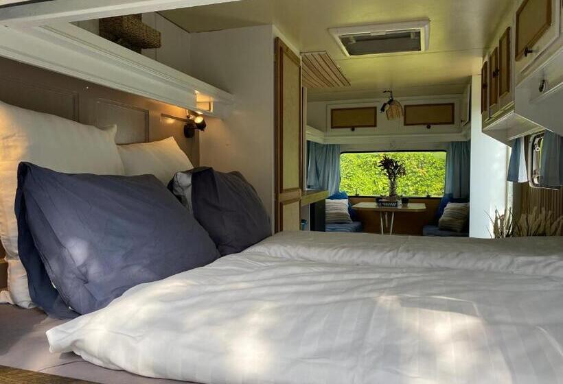 Стандартный Номер Кровать Кинг, Vintage Glamping Caravan Stadstuin Goedereede