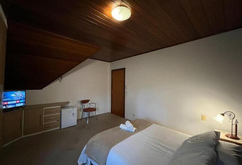 디럭스 스튜디오, Cerejeira Guest House