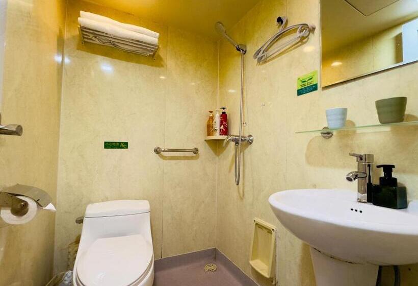 اتاق راحتی, Beijing Dongdan