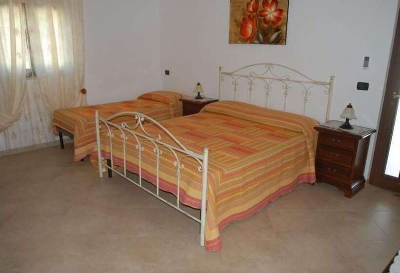 스탠다드 트리플 룸, B&b Parcomonsignore