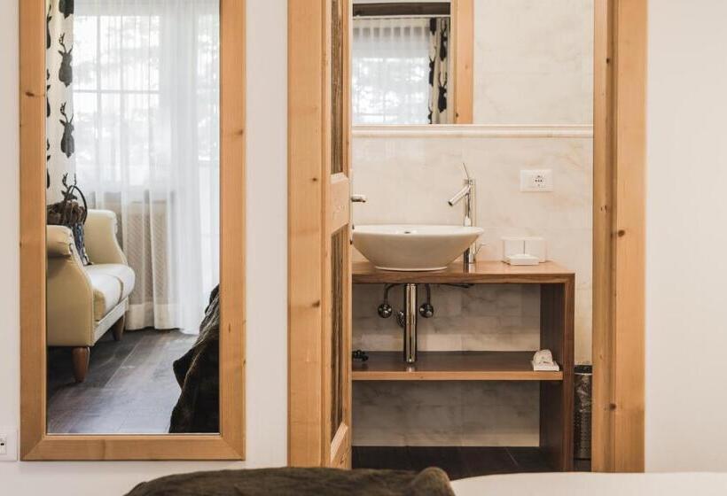 Семейный Номер, Chalet S   Dolomites Design   Adults Recommended