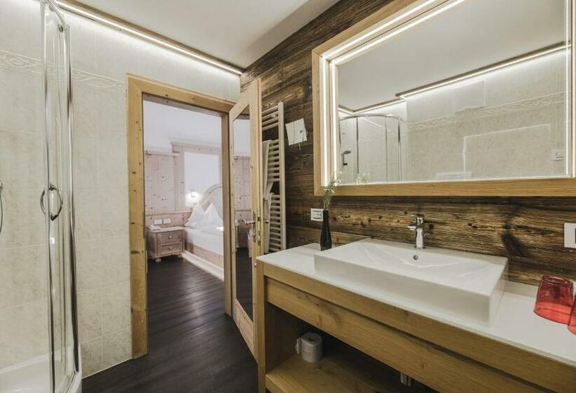 Номер Deluxe, Chalet S   Dolomites Design   Adults Recommended
