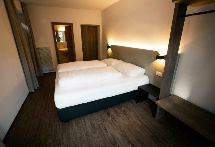 Трехместный Номер Стандарт Вид на Сад, Rider Hotel Obereggen