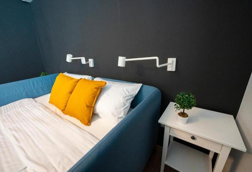 غرفة قياسية ثلاثية ذات اطلالة, Cozy Nook B&b   Free Private Parking