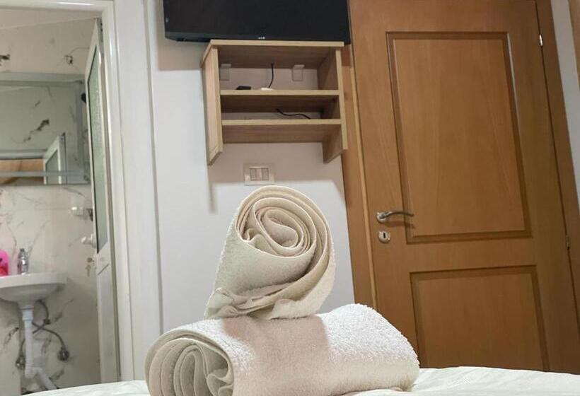 스탠다드 트리플 룸, Guesthouse & Hospitality