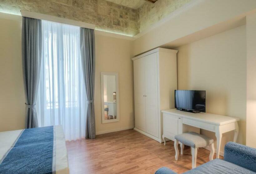 اتاق استاندارد با بالکن, Tano's Boutique Guesthouse