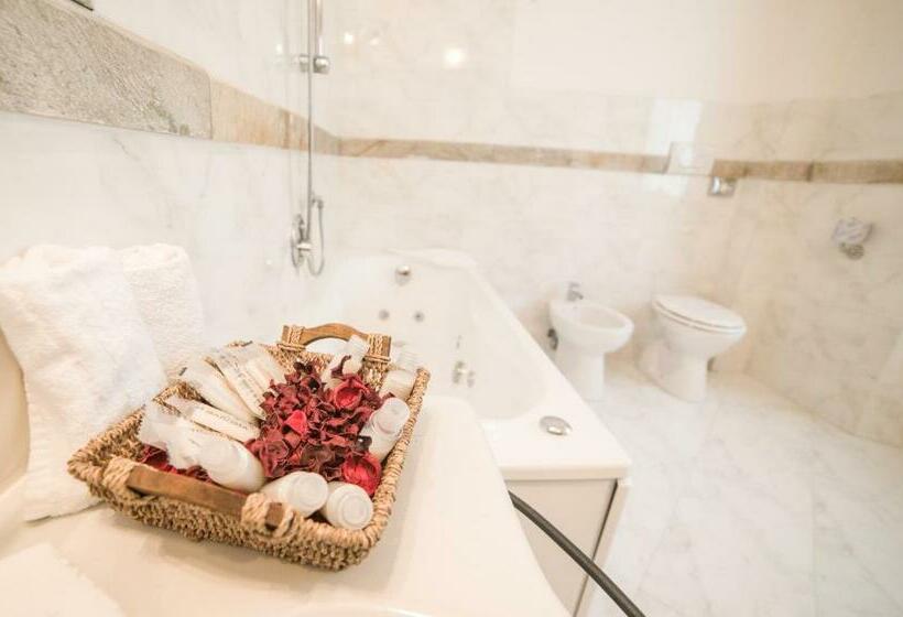 Номер Стандарт Трехместный, Abetone E Piramidi Resort