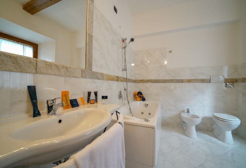 Четырехместный Номер Стандарт, Abetone E Piramidi Resort