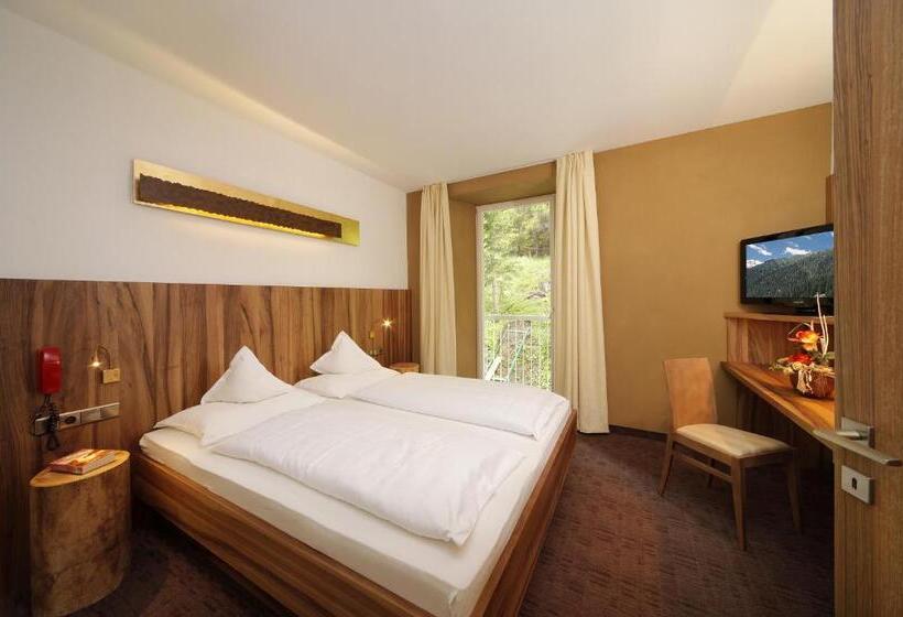 Family Suite, Madatsch