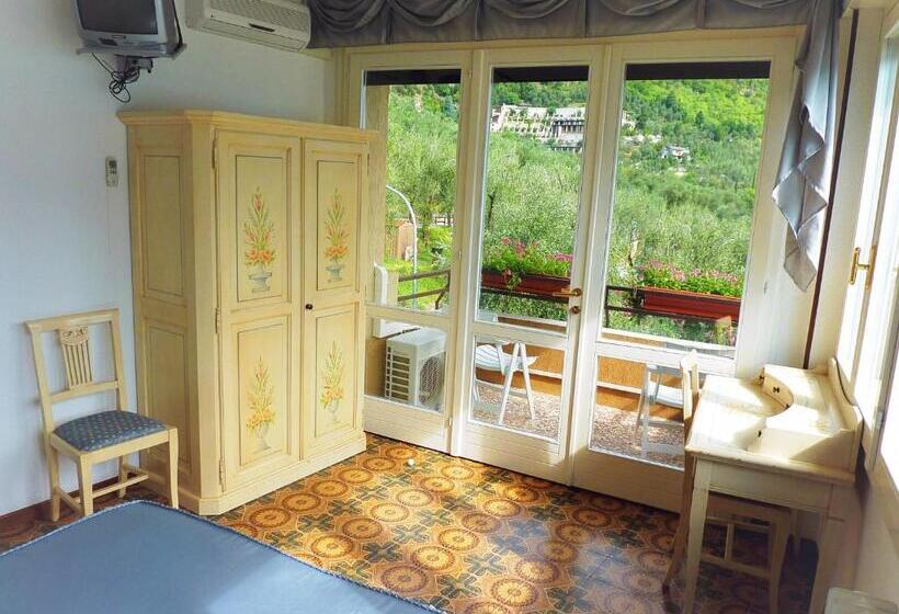 Семейный Номер, Villa Margherita