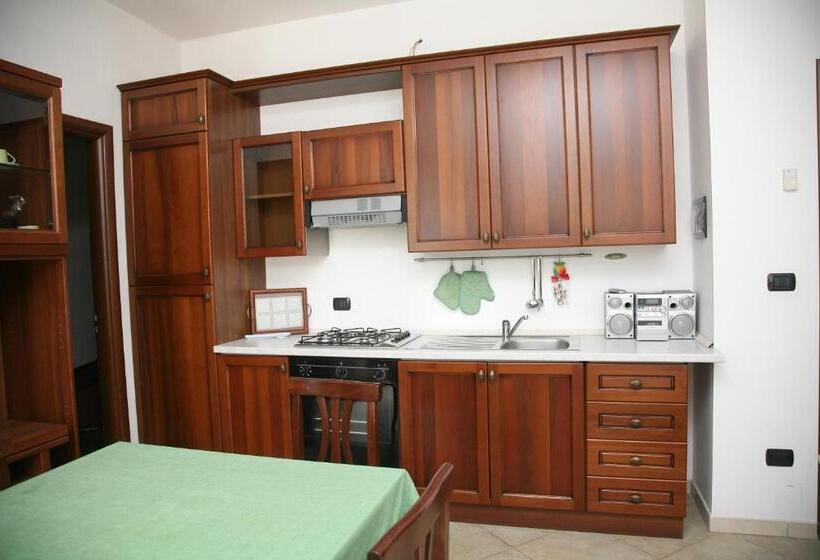 Семейный Номер, Residence Angelica