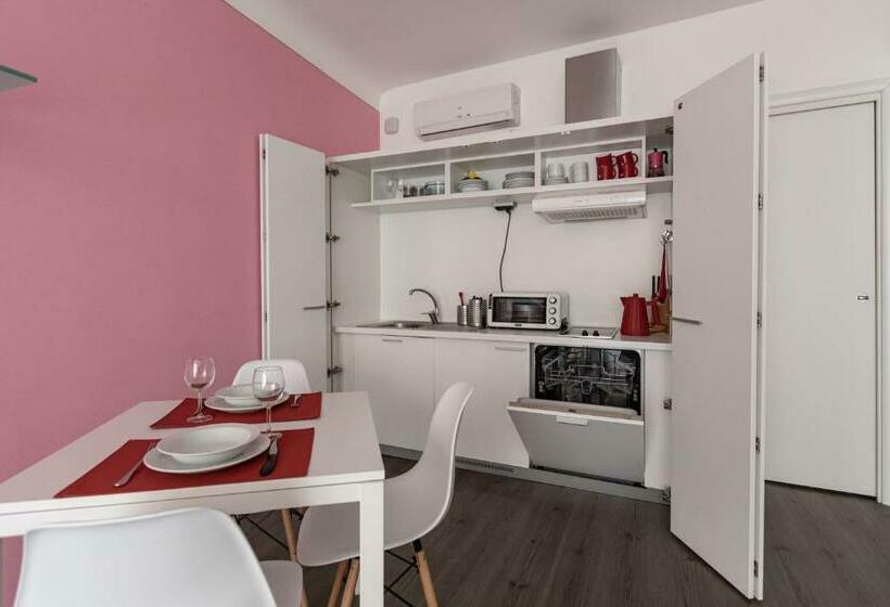 آپارتمان 1 خوابه, Stresa Residence