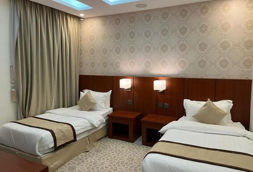 Студия Стандарт, هاوس إن House Inn