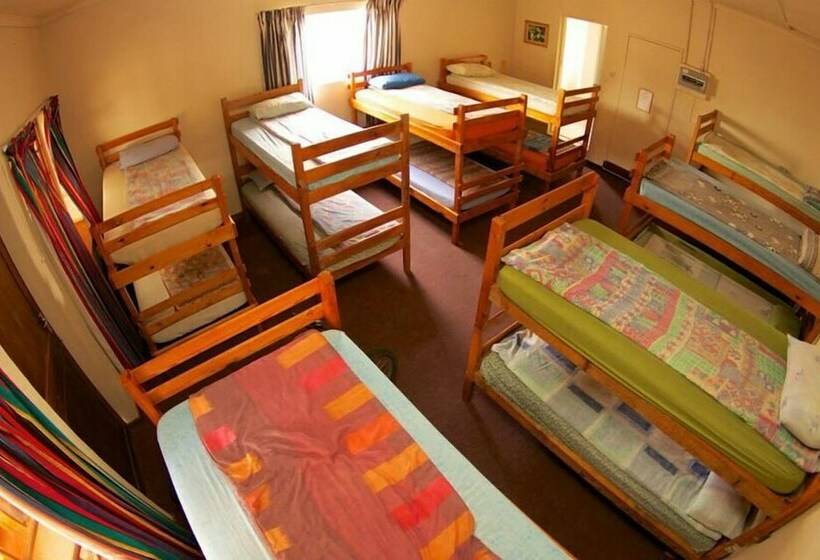 Кровать в Общей Комнате, Jeffreys Bay Backpackers