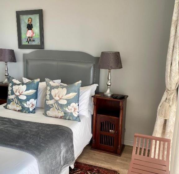 Номер Стандарт Вид на Бассейн, 3coloursblue Guest House