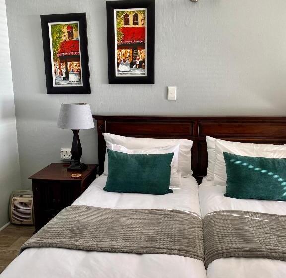 Семейный Номер, 3coloursblue Guest House