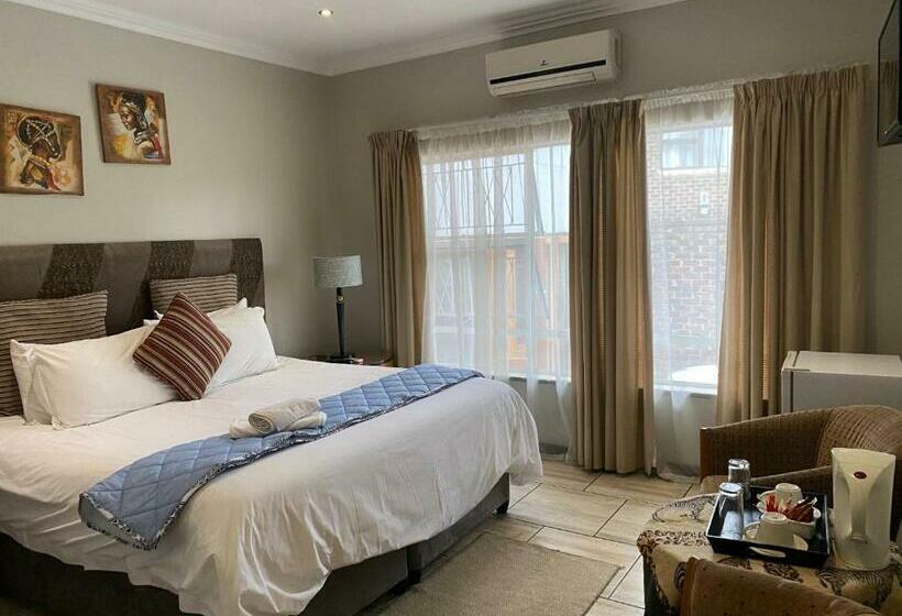Стандартный Номер Кровать Кинг, Africa Footprints Guest House