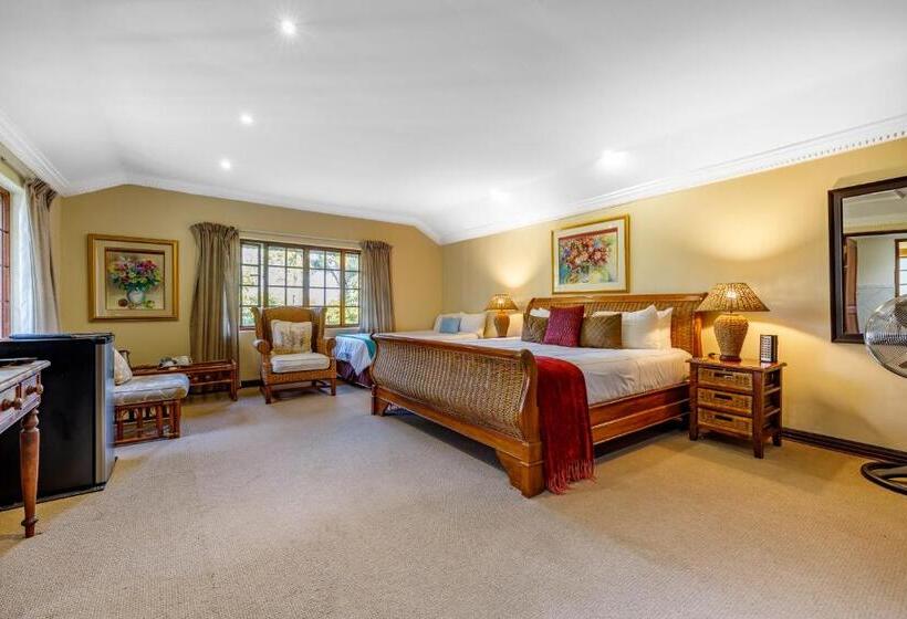 Семейный Номер, Country Lane Lodge