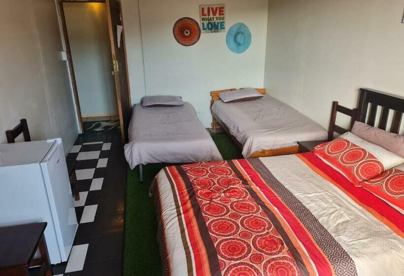 四人标准间, Mile Crunchers Backpackers & Hostelling
