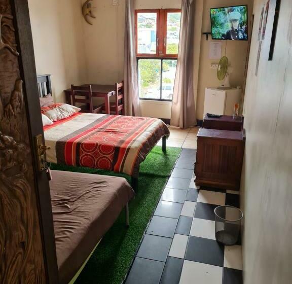 4인용 스탠다드 룸, Mile Crunchers Backpackers & Hostelling