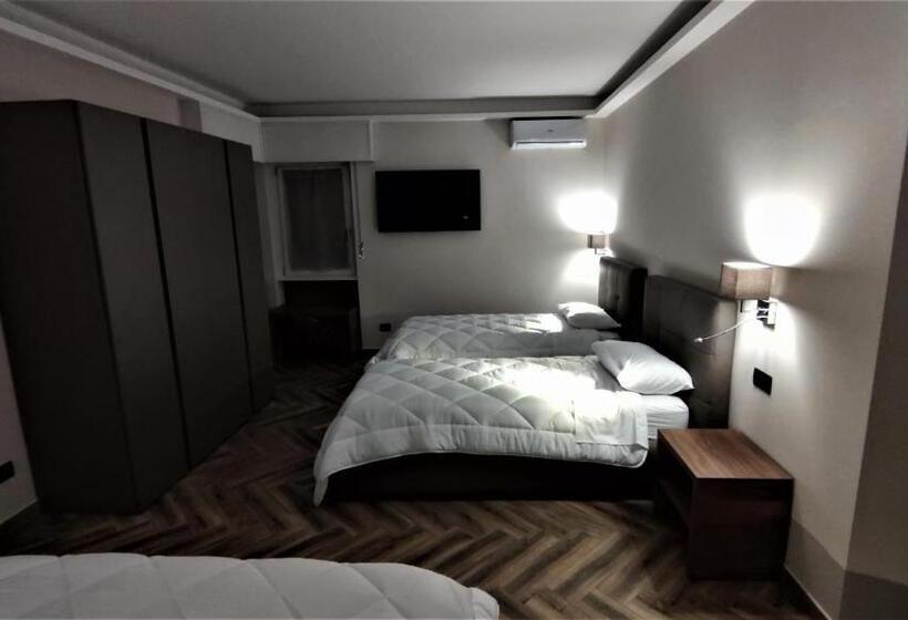Номер Deluxe Кровать Кинг, Emiliana